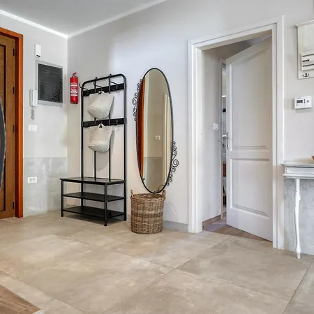& My Koltrina Villa Svetvincenat